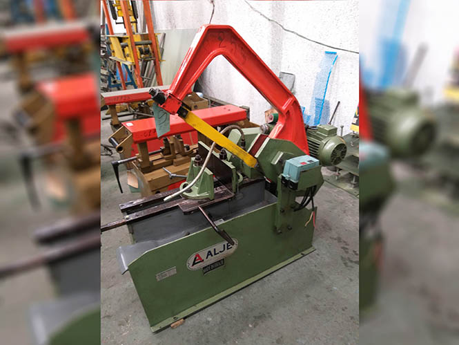 Segueta hidraulica metal EBS-450
